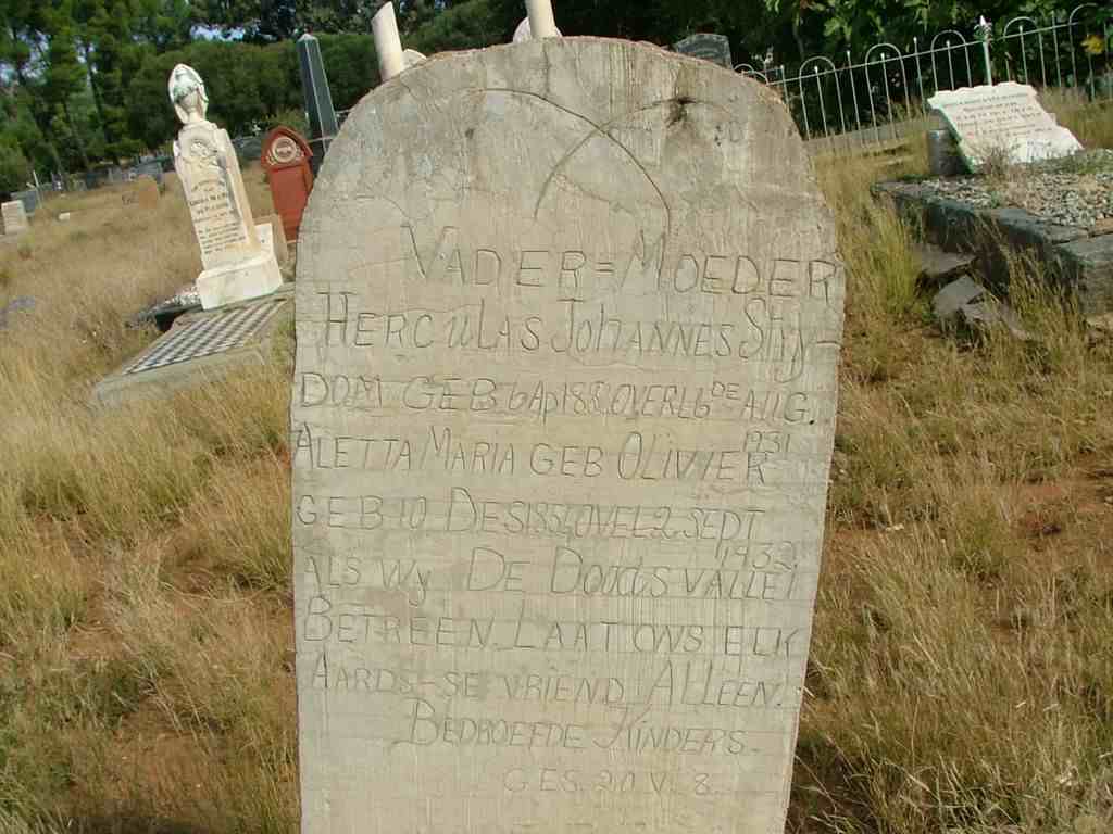 STRYDOM Herculas Johannes 18?4-1951 & Aletta Maria OLIVIER 185?-1932