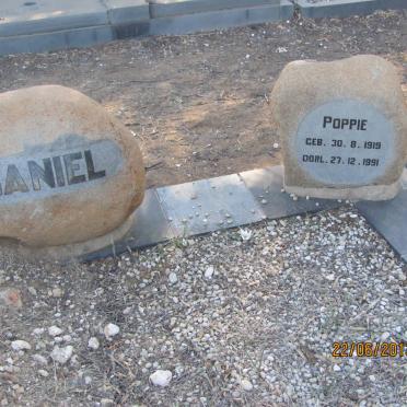 DANIEL Poppie 1919-1991