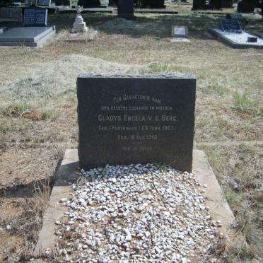 BERG Gladys Engela, v.d. nee POSTHUMUS 1907-1943