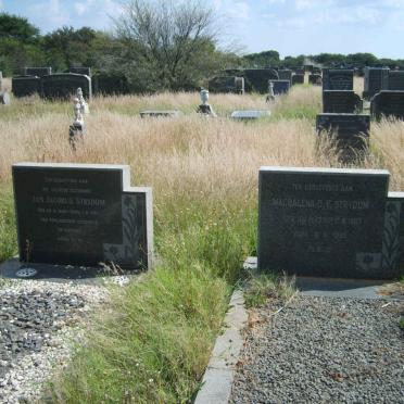 STRYDOM Jan Jacobus -1957 &amp; Magdalena D.E. DU PLESSIS 1893-19?2