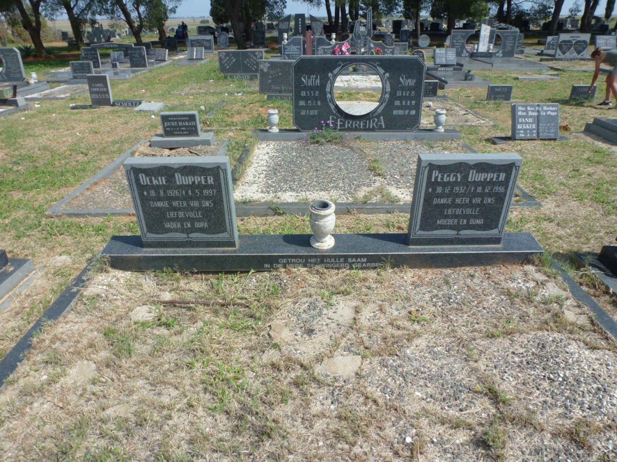 DUPPER Ockie 1926-1997 & Peggy 1932-1996