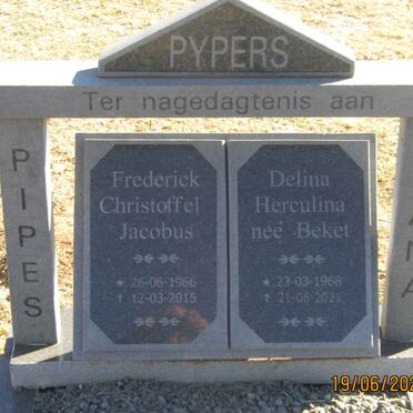 P - Vanne :: Surnames - P