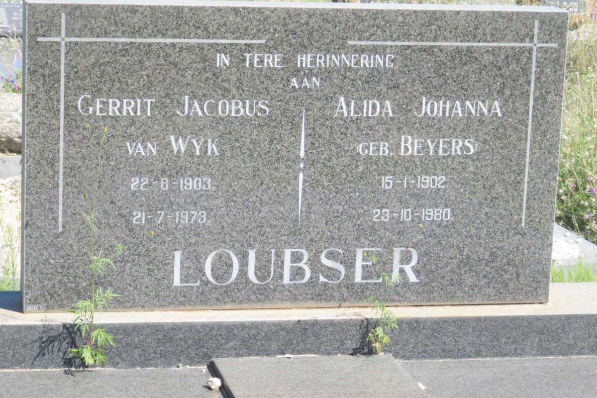 LOUBSER Gerrit Jacobus Van Wyk 1903-1973 & Alida Johanna BEYERS 1902-1980