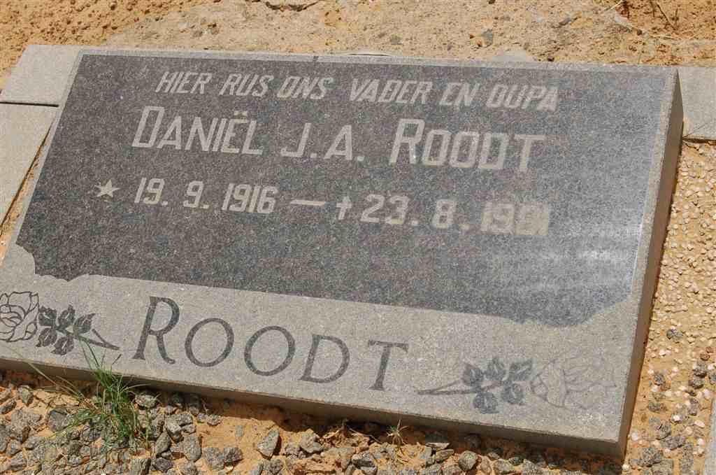 ROODT Daniel J.A. 1916-19?1