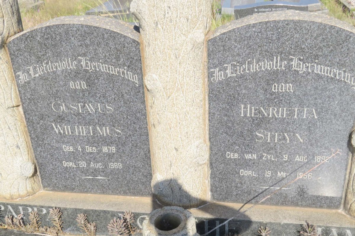 FOUCHE Gustavus Wilhelmus 1879-1969 & Henrietta Steyn VAN ZYL 1892-1956