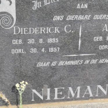 NIEMAND Diederick C. 1895-1957 &amp; Anna M. BOTHA 19?-1964