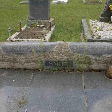 SMITH John James 1899-1956 &amp; Johanna Elizabeth 1903-1972