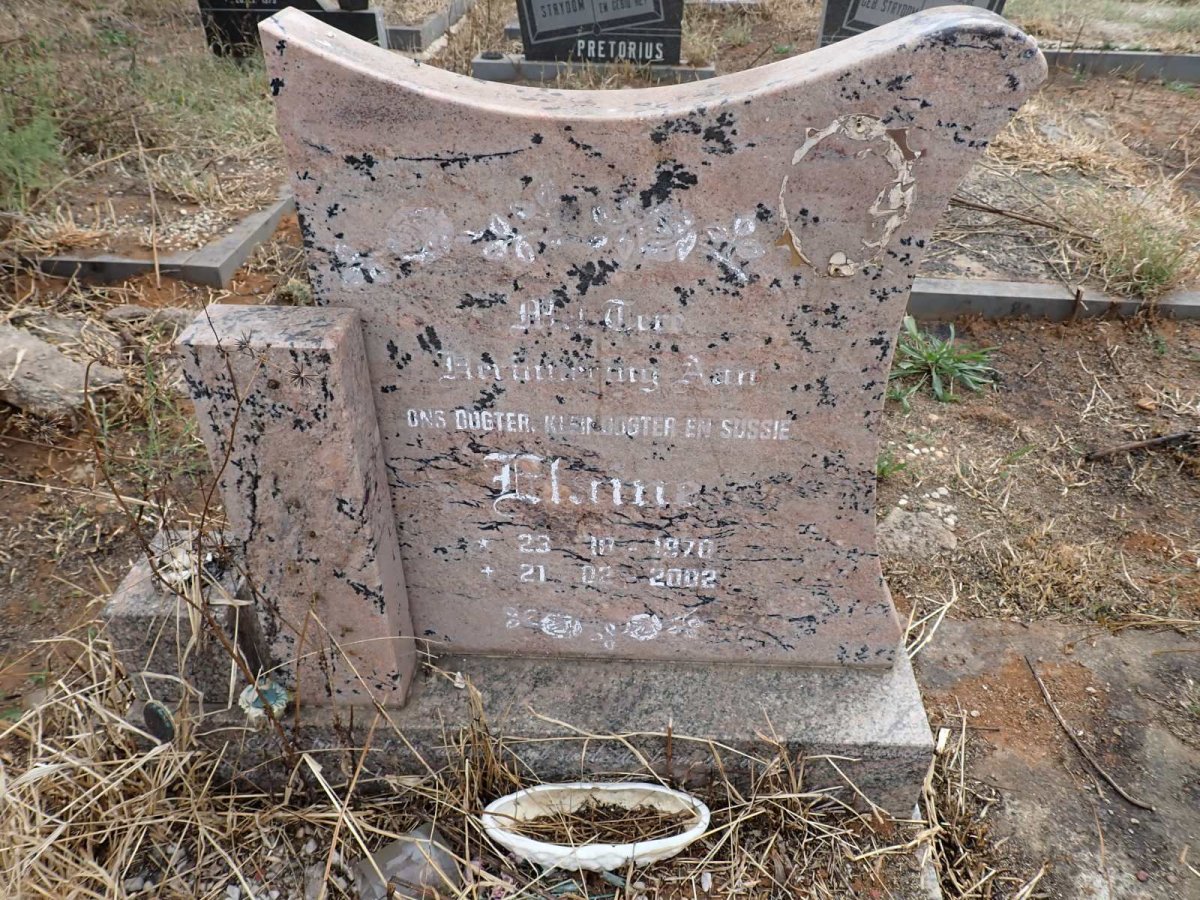 ? Elaine 1970-2002