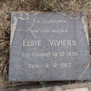 V - Vanne :: Surnames - V