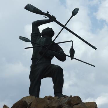 05. Monument