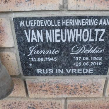 Free State, HENNENMAN, NG Kerk Hennenman, Muur van Herinnering