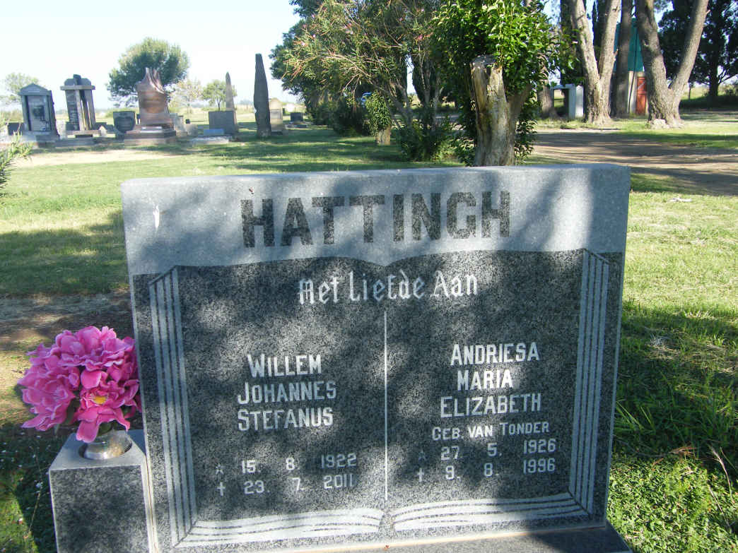 HATTINGH Willem Johannes Stefanus 1922-2011 & Andriesa Maria Elizabeth VAN TONDER 1926-1996