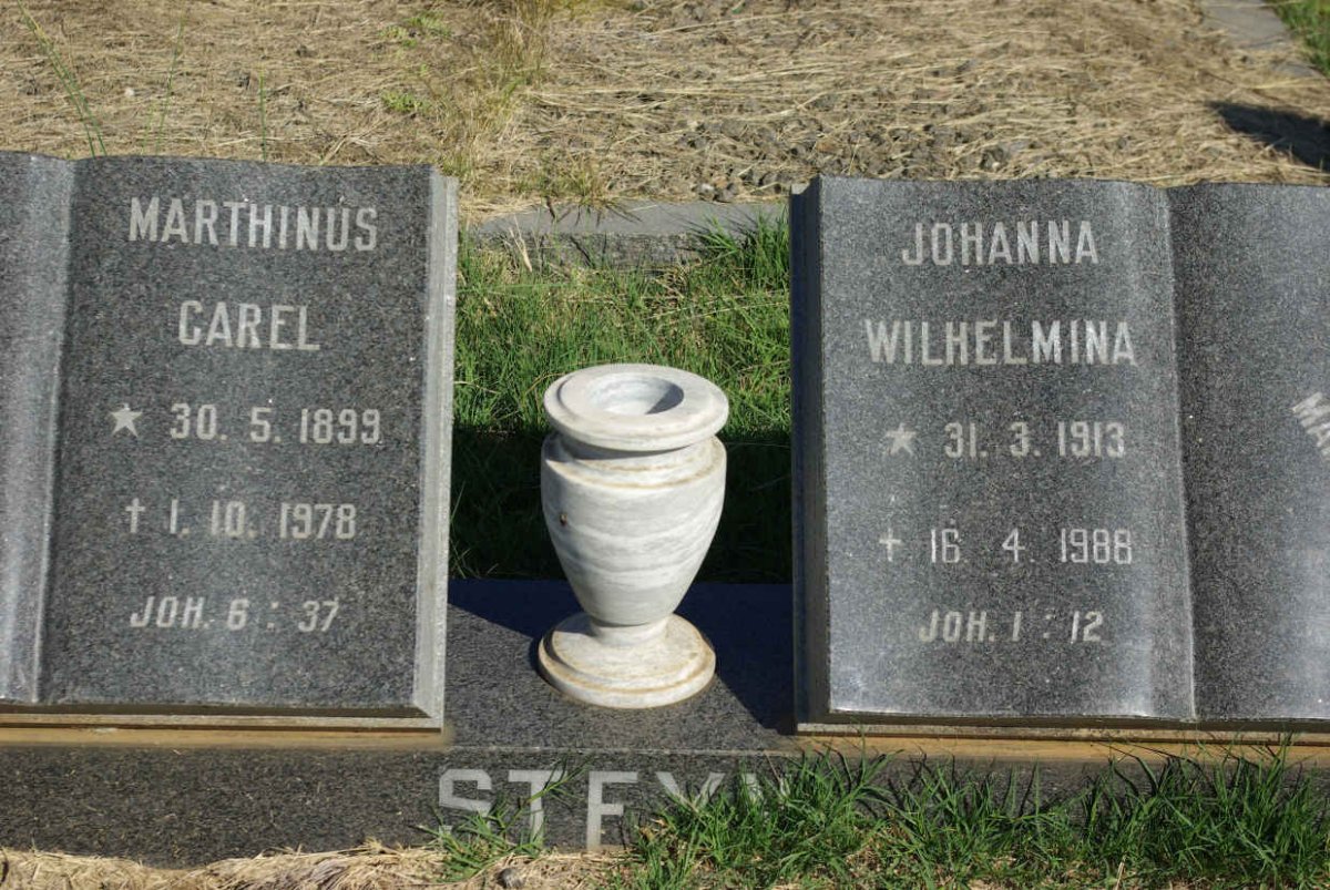STEYN Marthinus Carel 1899-1978 & Johanna Wilhelmina 1913-1988