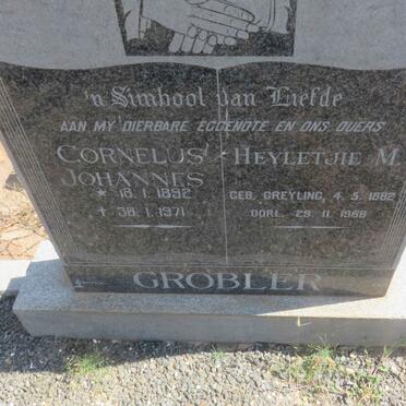GROBLER Cornelus Johannes 1892-1971 &amp; Heyletjie M. GREYLING 1882-1968