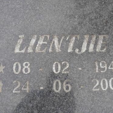 COETZEE Piet 1940-2002 &amp; Lientjie 1941-2006