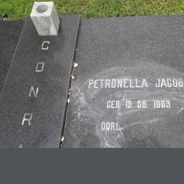 CONRADIE Hendrik Francois 1909-1984 &amp; Petronella Jacoba 1903-