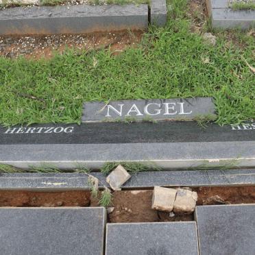 NAGEL Okkert Rudolph Hertzog 1918-2000 &amp; Hester Louisa NAGEL 1925-2007