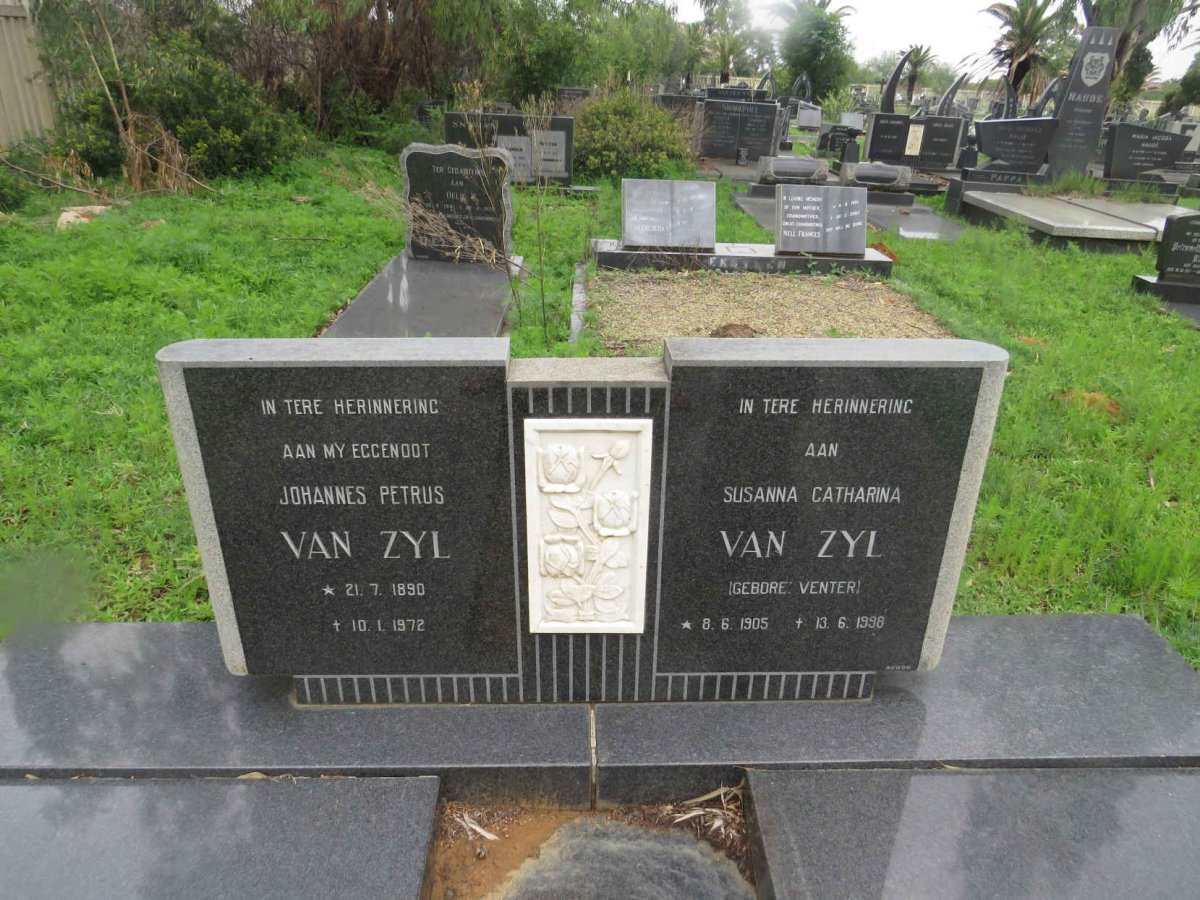 ZYL Johannes Petrus, van 1890-1972 & Susanna Catharina VENTER 1905-1998