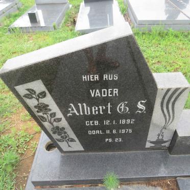 ZYL Albert G.S., van 1892-1975 &amp; Cecilia J. BREET 1892-1988