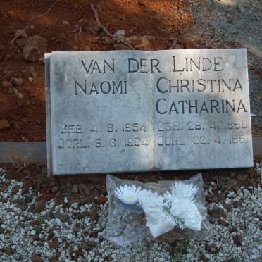 LINDE Naomi, van der 1954-1954 :: VAN DER LINDE Christina Catharina 1950-1951