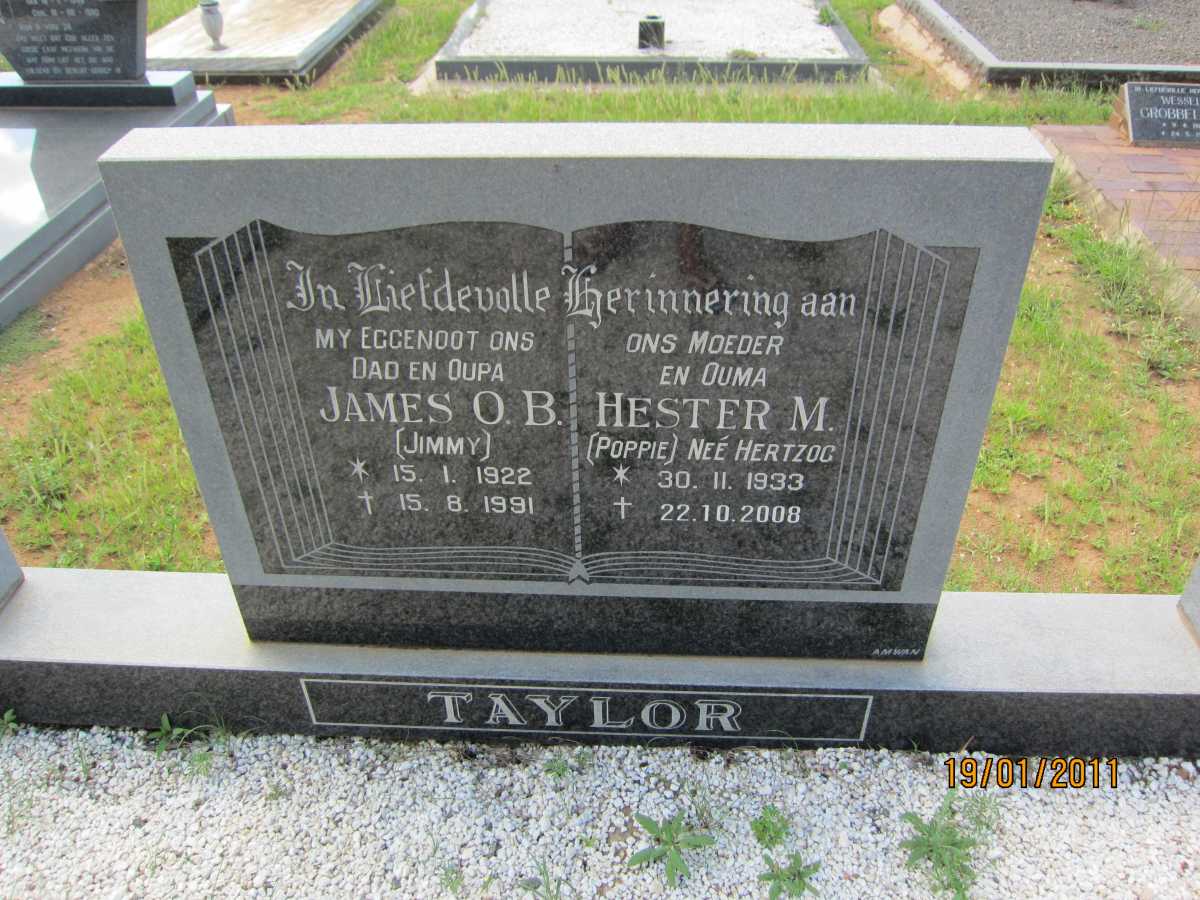 TAYLOR James O.B. 1922-1991 & Hester M. HERTZOG 1933-2008