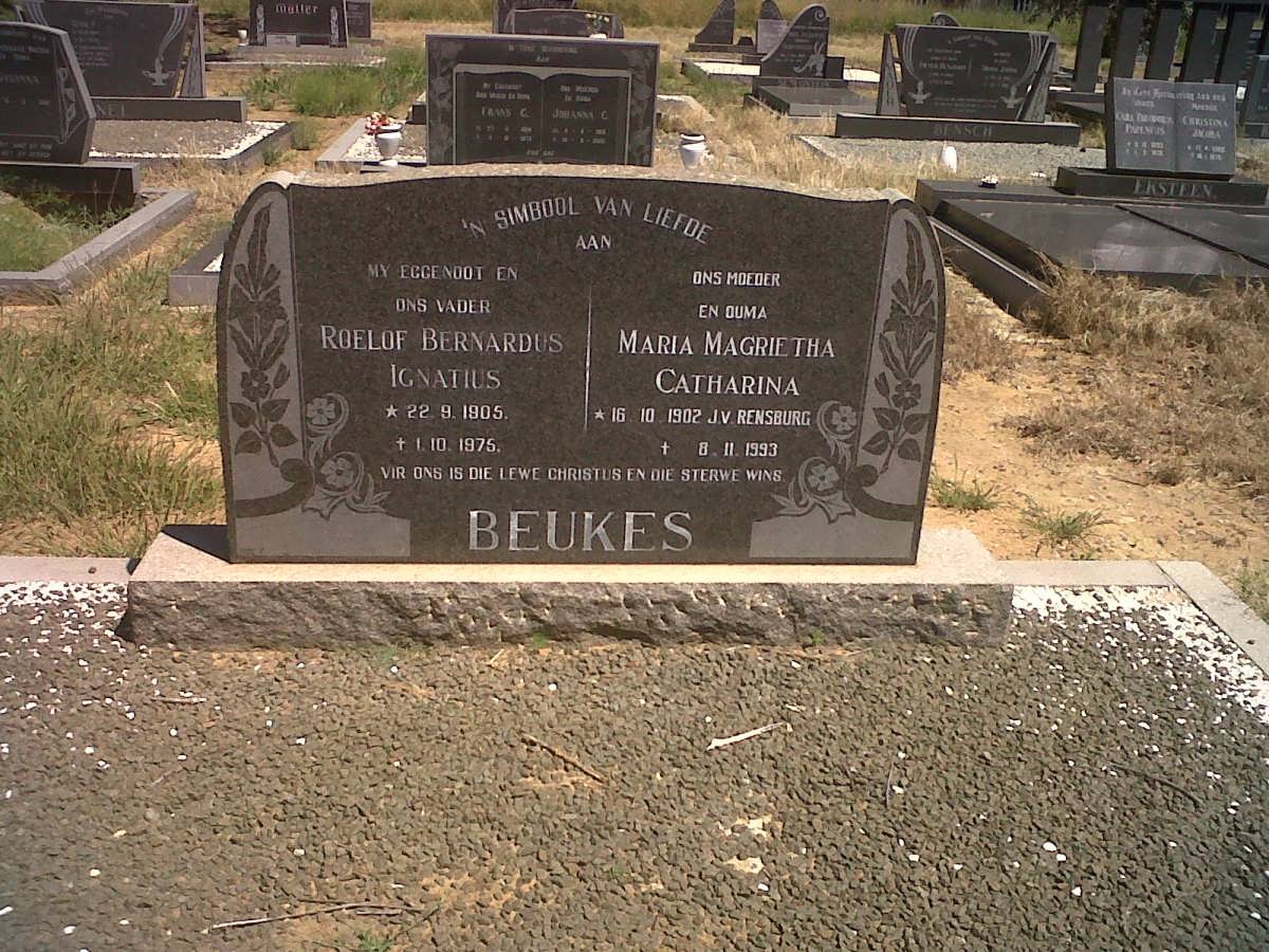 BEUKES Roelof Bernardus Ignatius 1905-1975 & Maria Magrietha Catharina J. v. RENSBURG 1902-1993