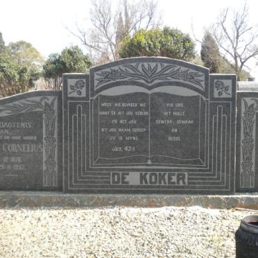 KOKER Willem Cornelius, de 1876-1957 &amp;  Martha Johanna Maria Elizabeth BOTES 1883-1968