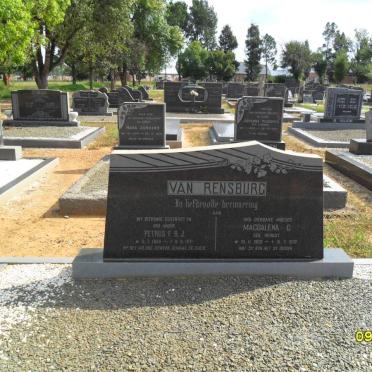 RENSBURG Petrus F.B.J., van 1909-1971 &amp; Magdalena C. HERBST 1909-1972
