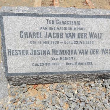 WALT Charel Jacob, van der 1878-1933 &amp; Hester Josina Hendrika BOSHOFF 1883-1939