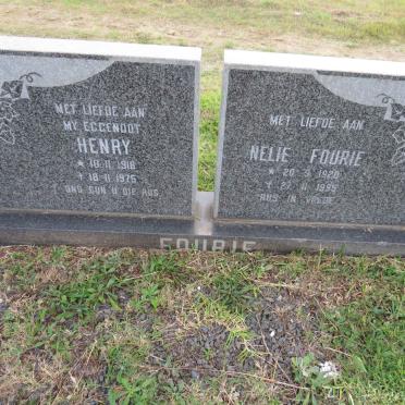 FOURIE Henry 1918-1975 & Nelie 1920-1995