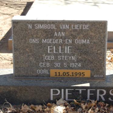 PIETERS Cornelius 1919-1993 &amp; Ellie STEYN 1924-1995