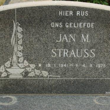 STRAUSS Jan M. 1941-1975