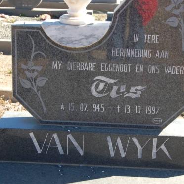 WYK Tes, van 1945-1997