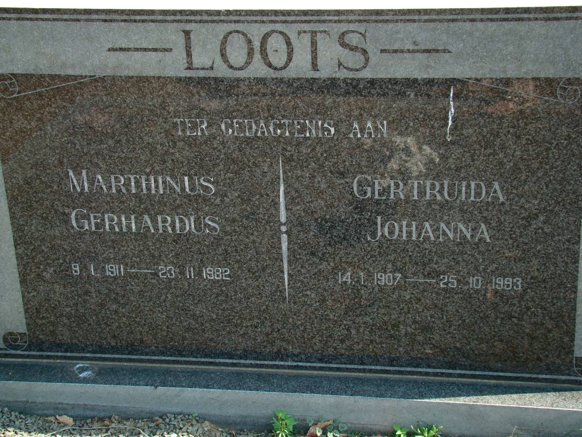 LOOTS Marthinus Gerhardus 1911-1982 &amp; Gertruida Johanna 1907-1993