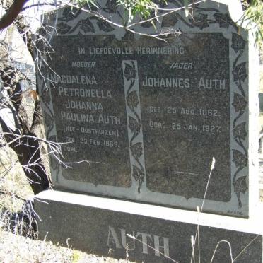 AUTH Johannes 1862-1927 &amp; Magdalena Petronella Johanna Paulina OOSTHUIZEN 1869-