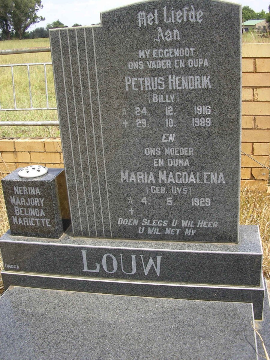 LOUW Petrus Hendrik 1916-1989 & Maria Magdalena UYS 1929-