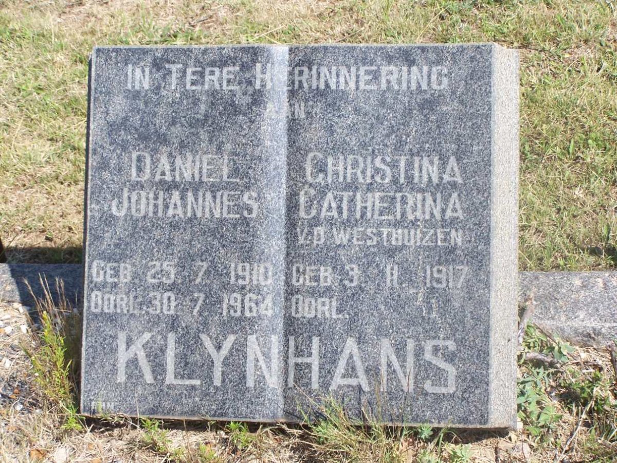KLYNHANS Daniel Johannes 1910-1964 & Christina Catherina V.D. WESTHUIZEN 1917-