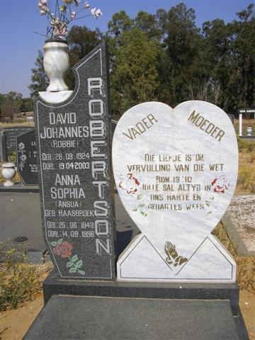 ROBERTSON David Johannes 1924-2003 & Anna Sophia HAASBROEK 1943-1998