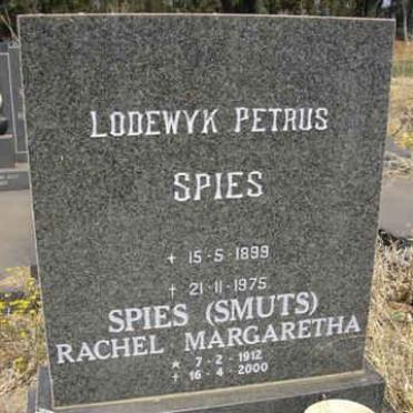 SPIES Lodewyk Petrus 1899-1975 &amp; Rachel Margaretha SMUTS 1912-2000