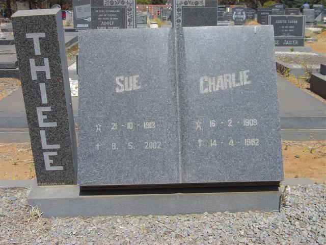 THIELE Charlie 1909-1982 & Sue 1913-2002