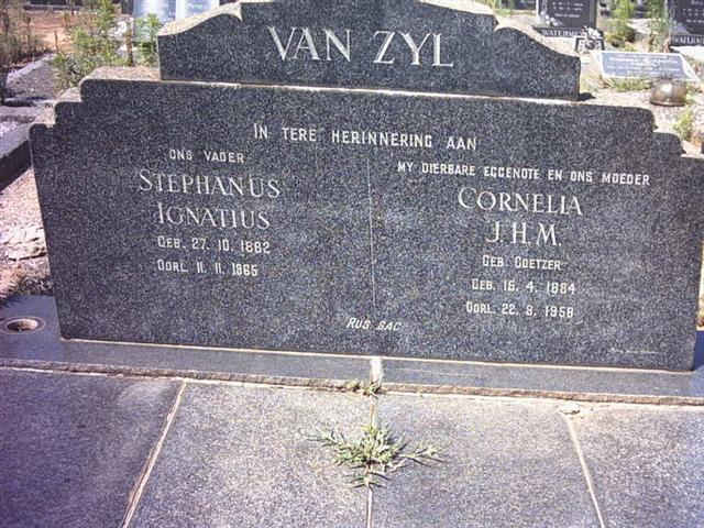 ZYL Stephanus Ignatius, van 1882-1965 & Cornelia J.H.M. COETZER 1884-1958