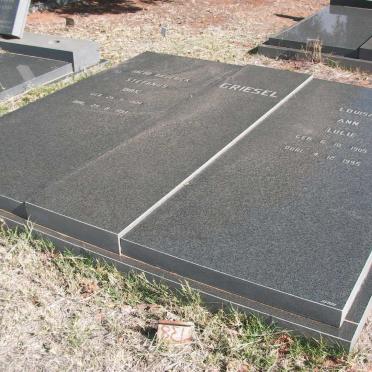GRIESEL Jacob Diederick Stefanus 1904-1997 &amp; Louisa Ann 1905-1995