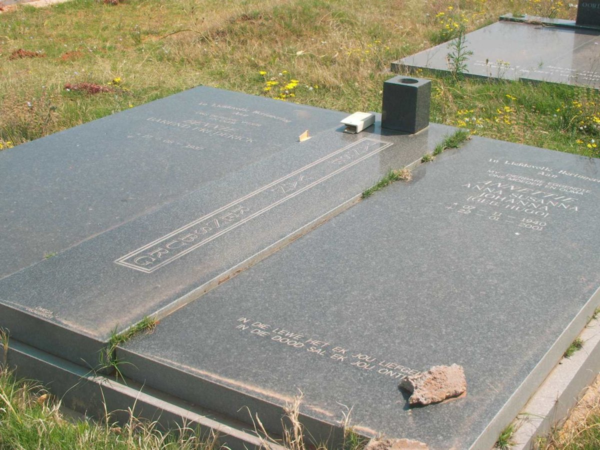 RENSBURG Barend Frederick, Janse van 1937- & Anna Susanna Johanna HUGO 1940-2001