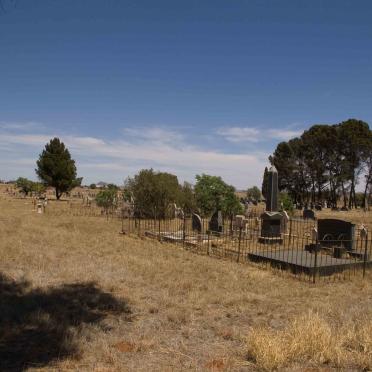 1. Petrusburg Cemetery General View