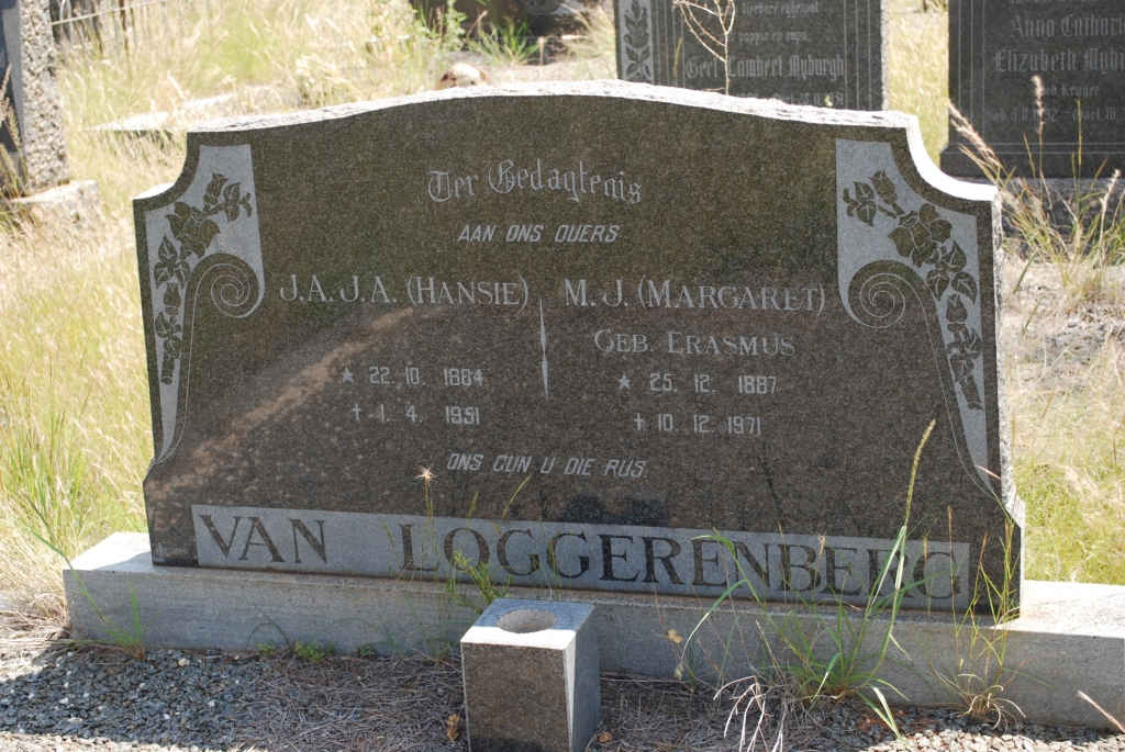 LOGGERENBERG J.A.J.A., van 1884-1951 & M.J. ERASMUS 1887-1971