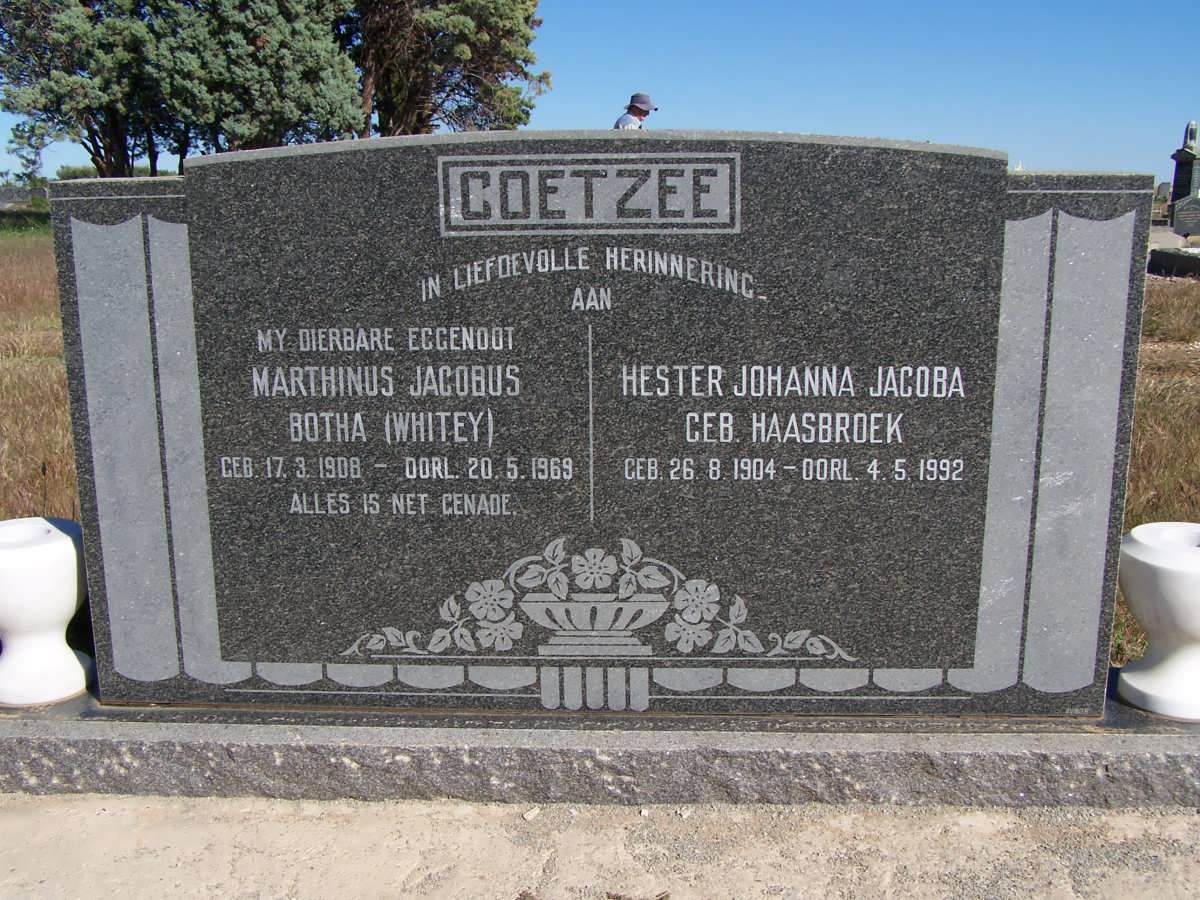 COETZEE Marthinus Jacobus Botha 1908-1969 & Hester Johanna Jacoba HAASBROEK 1904-1992