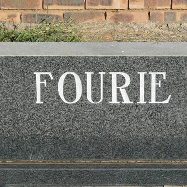 FOURIE Willie 1947-1993 &amp; Bokkie 1947-