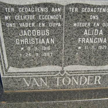 TONDER Jacobus Christiaan, van 1916-1987 &amp; Alida Francina 1921-