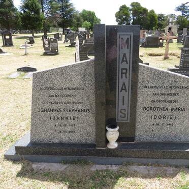 MARAIS Johannes Stephanus 1937-2004 & Dorothea Maria 1945- 