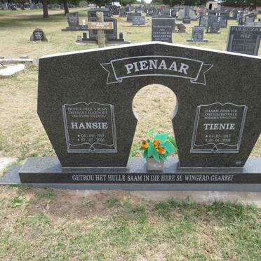 PIENAAR Hansie 1919-2006 & Tienie 1917-2008